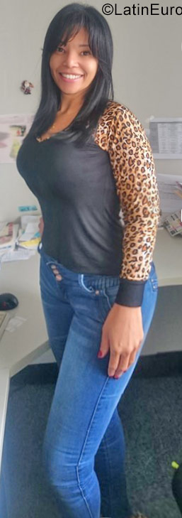 Date this passionate Venezuela girl Rosa from Caracas VE816