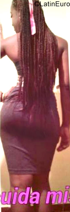 Date this charming Colombia girl Isavela from Medellin CO19837