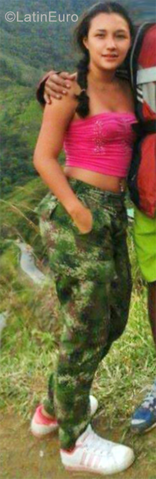 Date this charming Colombia girl Diana from Cali CO19895