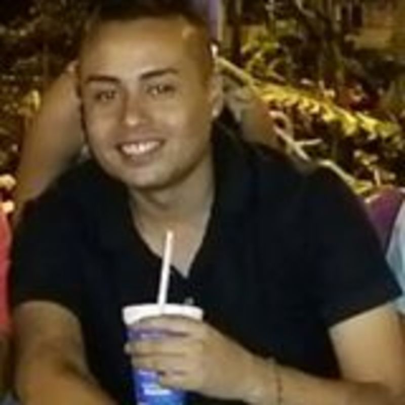 Date this stunning Colombia man Diego cano from Medellin CO19943