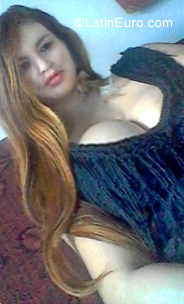 Date this hot Brazil girl Shirley from Itajuba BR9877