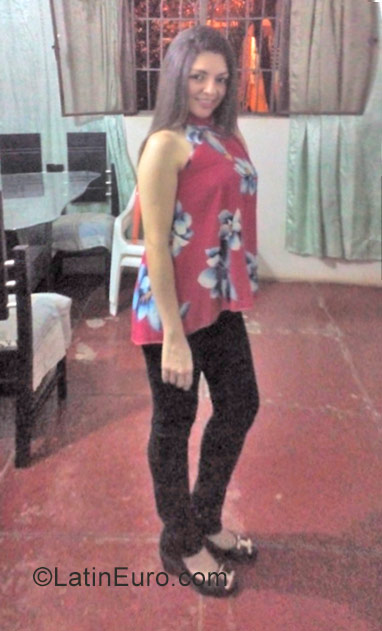 Date this sultry Colombia girl Geraldine32 from Cucuta CO20080