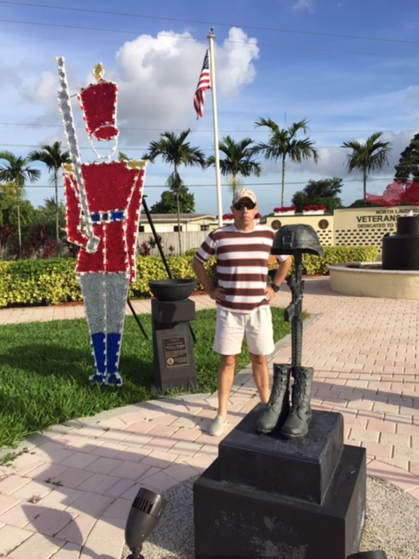 Date this passionate United States man Eduardo velosa from Fort Loderdale US17821
