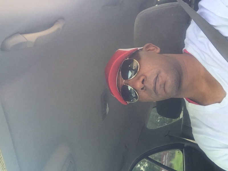Date this beautiful United States man Adolpho from Chesterfield US17838