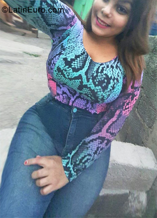 Date this hard body Brazil girl Daiane from Sao Paulo BR9889