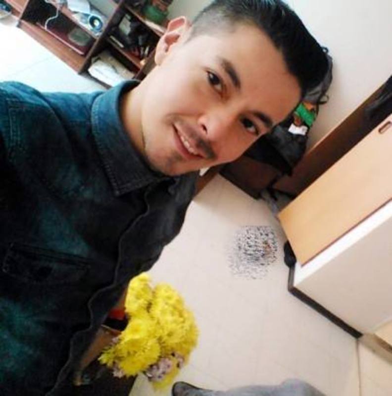 Date this beautiful Colombia man Jeison sanmigue from Bogota CO20220