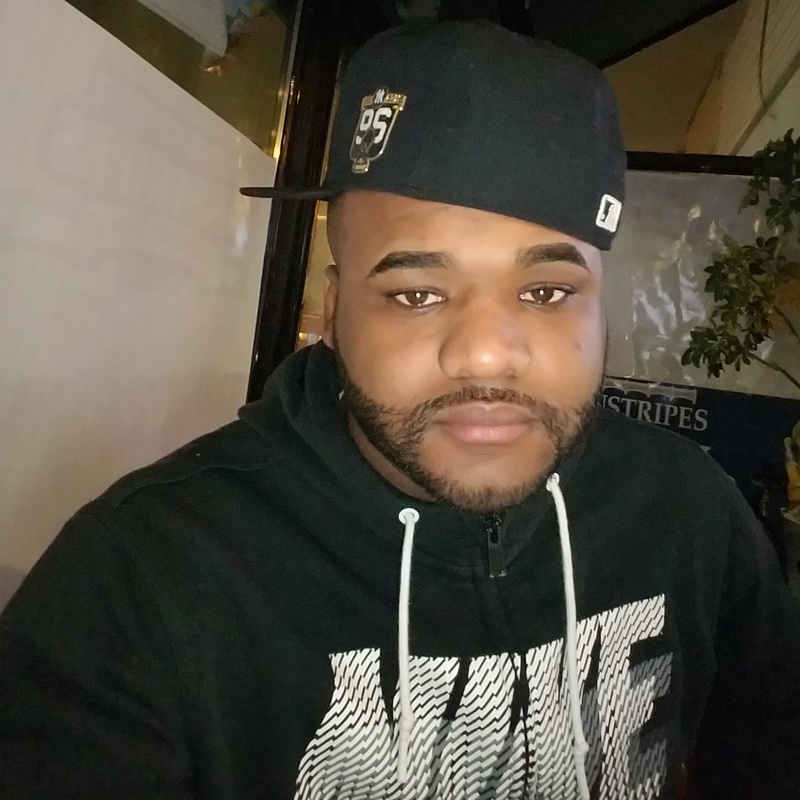 Date this hot United States man Ed___wins from Bronx US17863