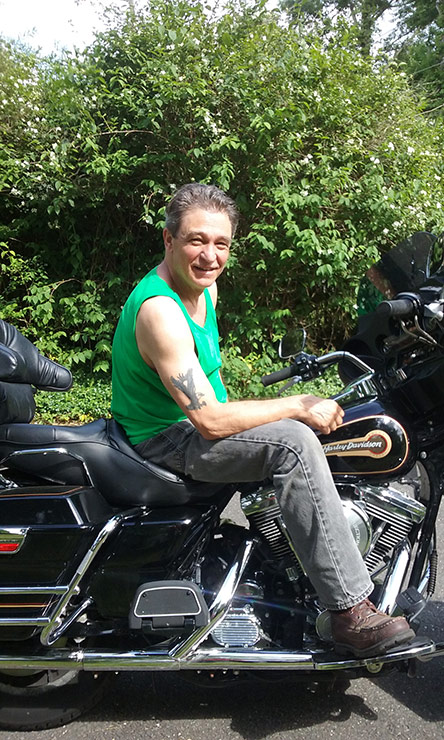 Date this gorgeous United States man WineWindSun from Vincentown US17995