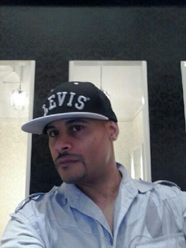Date this gorgeous United States man Justin from Bronx US18013