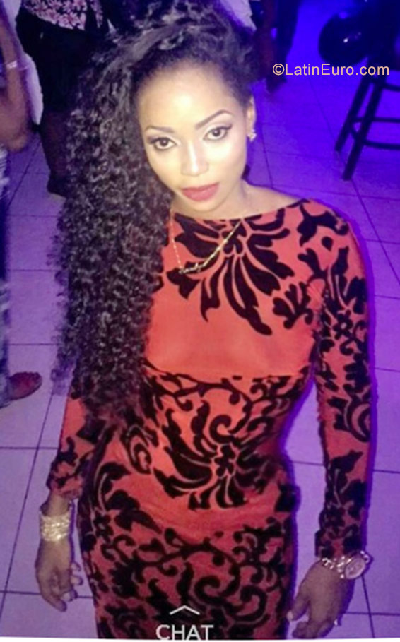Date this foxy Jamaica girl Sandy from Kingston JM2434