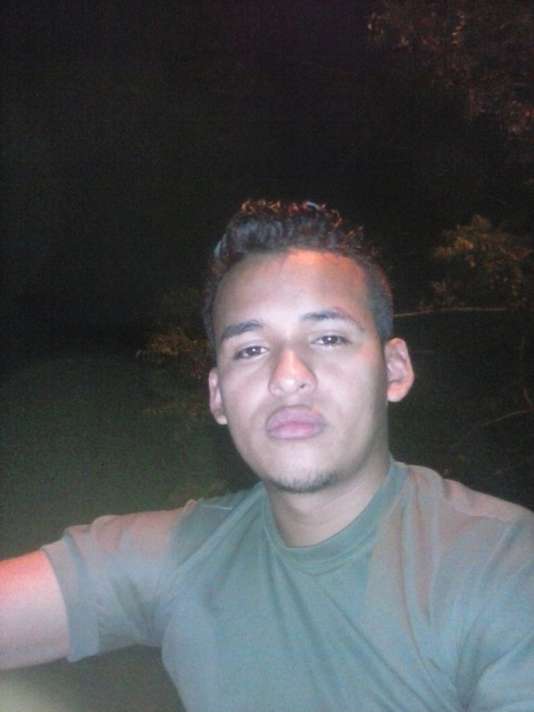 Date this young Colombia man Danis from Monteria CO21441