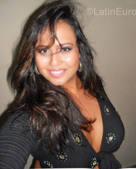 Date this passionate Brazil girl Lilia from Sao Paulo BR10040