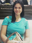voluptuous Philippines girl Gema from Manila PH960
