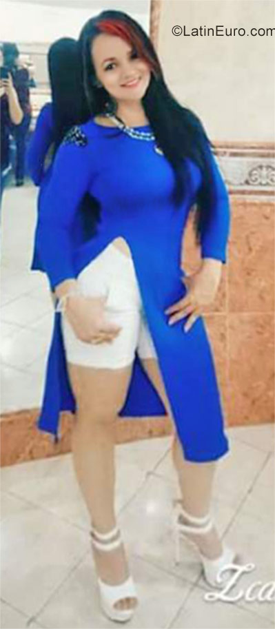 Date this funny Colombia girl Milena from Cali CO21583