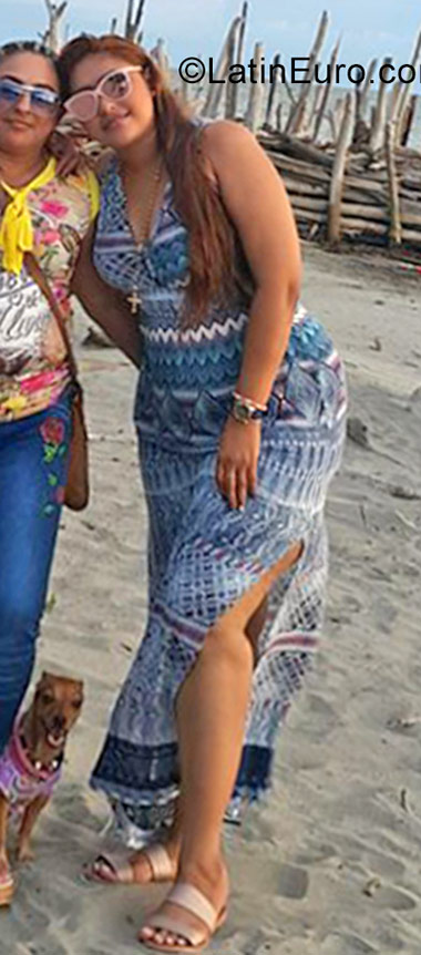 Date this attractive Colombia girl Cielo from Medellin CO21667