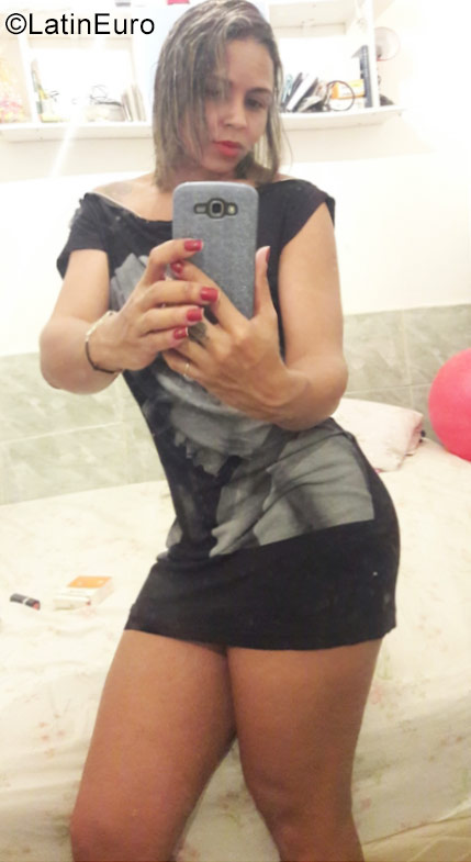 Date this cute Brazil girl Priscila from Rio De Janeiro BR10138