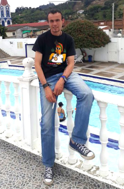 Date this voluptuous Colombia man Juan from Bogota CO21918