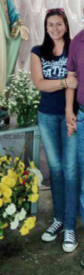 Date this nice looking Colombia girl Gloria from Popayan CO21940