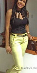 attractive Colombia girl Elizabeth from Cali CO21950