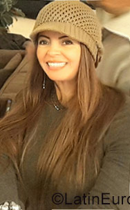 Date this charming Colombia girl Patricia from Bogota CO21982