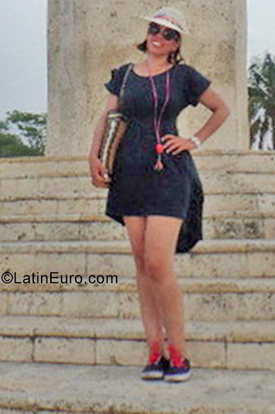 Date this passionate Colombia girl Johana from Bogota CO22035