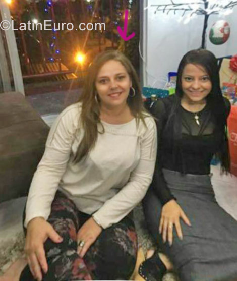 Date this charming Colombia girl Patricia from Medellin CO22093
