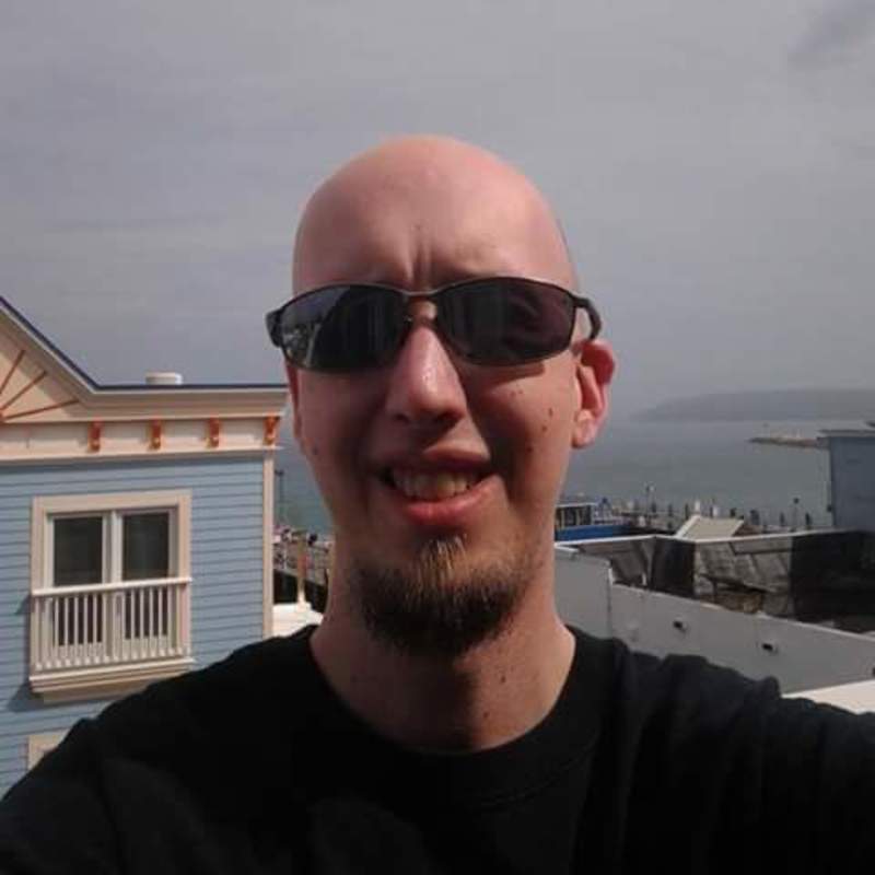 Date this stunning United States man Eric from Brooklyn UM58