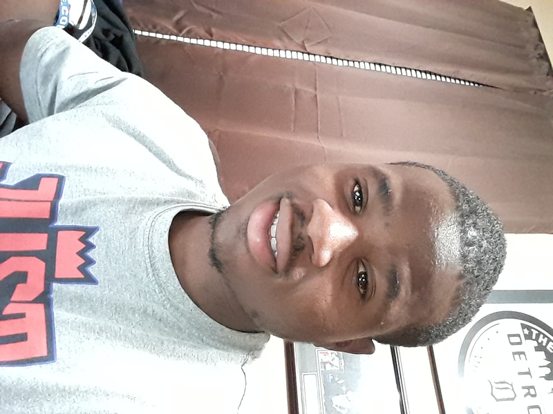 Date this georgeous United States man Donta from Port Huron US18647