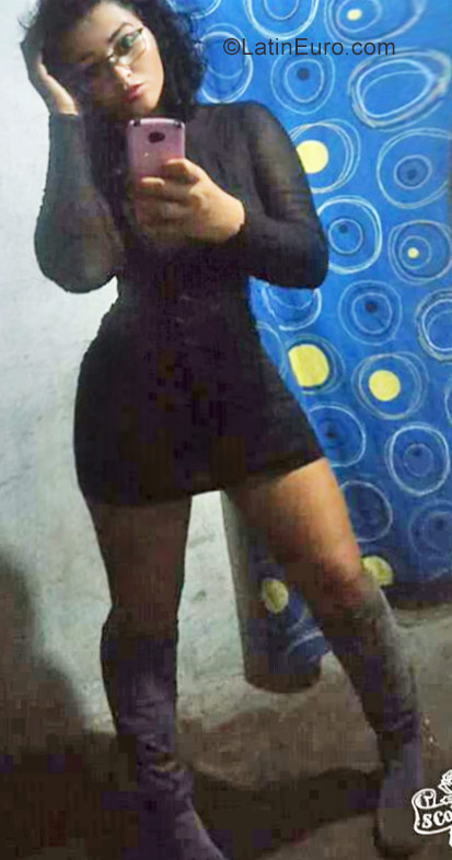 Date this passionate Brazil girl Kiarly from Ita****uma BR10259