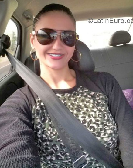 Date this passionate Venezuela girl Karilis from Trujillo VE939