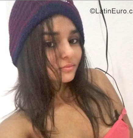 Date this sultry Brazil girl Maria from Fortaleza BR10290