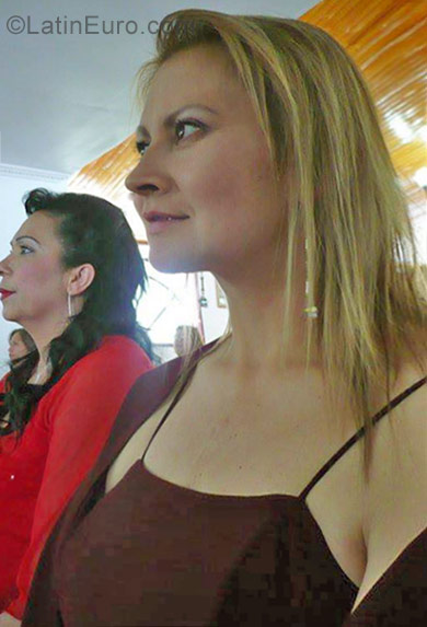 Date this young Colombia girl Marify from Bogota CO22367