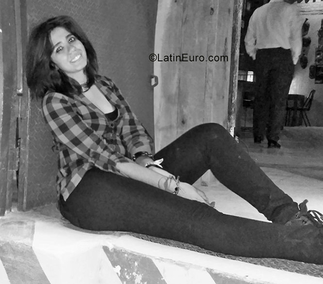 Date this hot Mexico girl Ana from Torreon MX1521