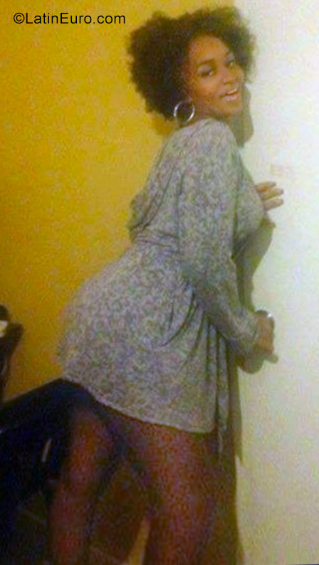 Date this delightful Dominican Republic girl Marilenny from San Cristobal DO30424