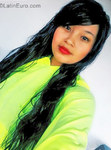 delightful Colombia girl Laura from Manizales CO22662