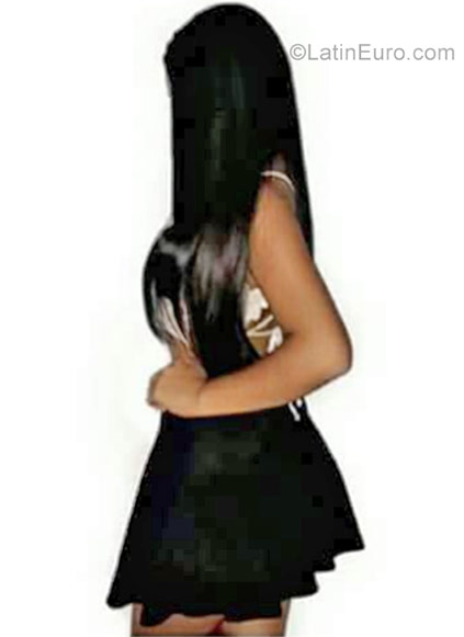 Date this young Colombia girl Lorena from cucuta CO22690