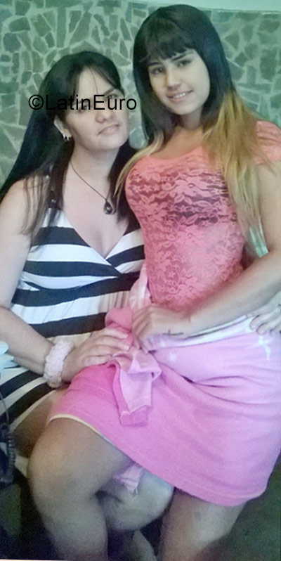 Date this hot Venezuela girl Rosita - Riahanna from Caracas VE1078