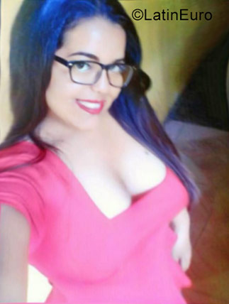 Date this cute Venezuela girl Grey from Agua Fria VE1094