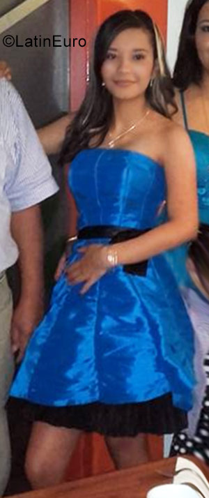 Date this sensual Colombia girl Alejandra from Manizales CO22823