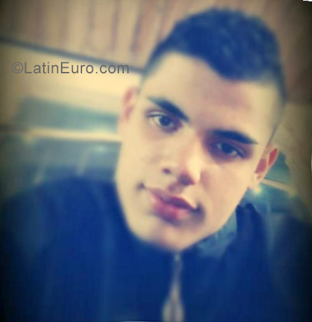 Date this lovely Colombia man Daniel from Pereira CO22903