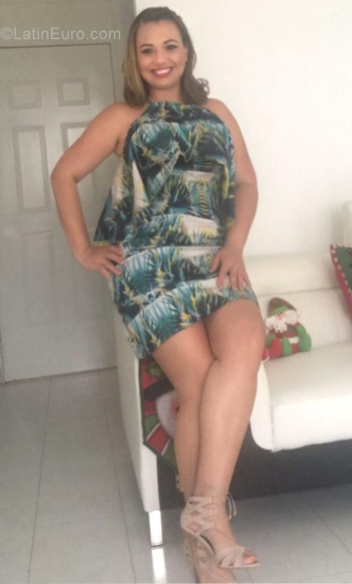 Date this tall Colombia girl Johanna from Monteria CO22966