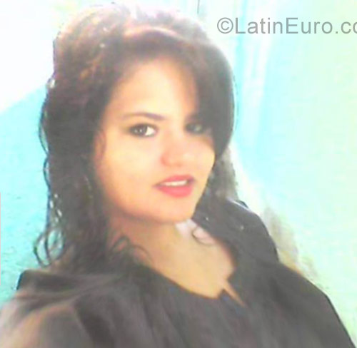Date this lovely Honduras girl TEDY from Tegucipalpa HN2425