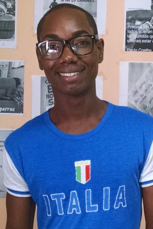 Date this pretty Cuba man Taimy from Habana CU211