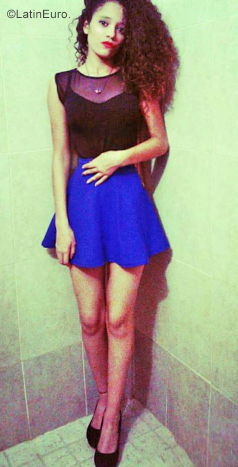 Date this cute Venezuela girl Eliangalia from Barquisimeto VE1290