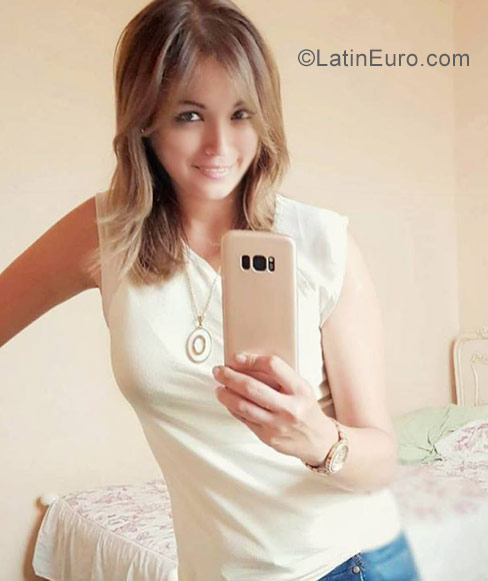 Date this hard body Peru girl Nelly from Piura PE1278