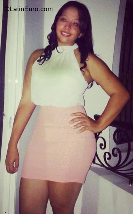 Date this athletic Colombia girl Katherine from Cali CO23400