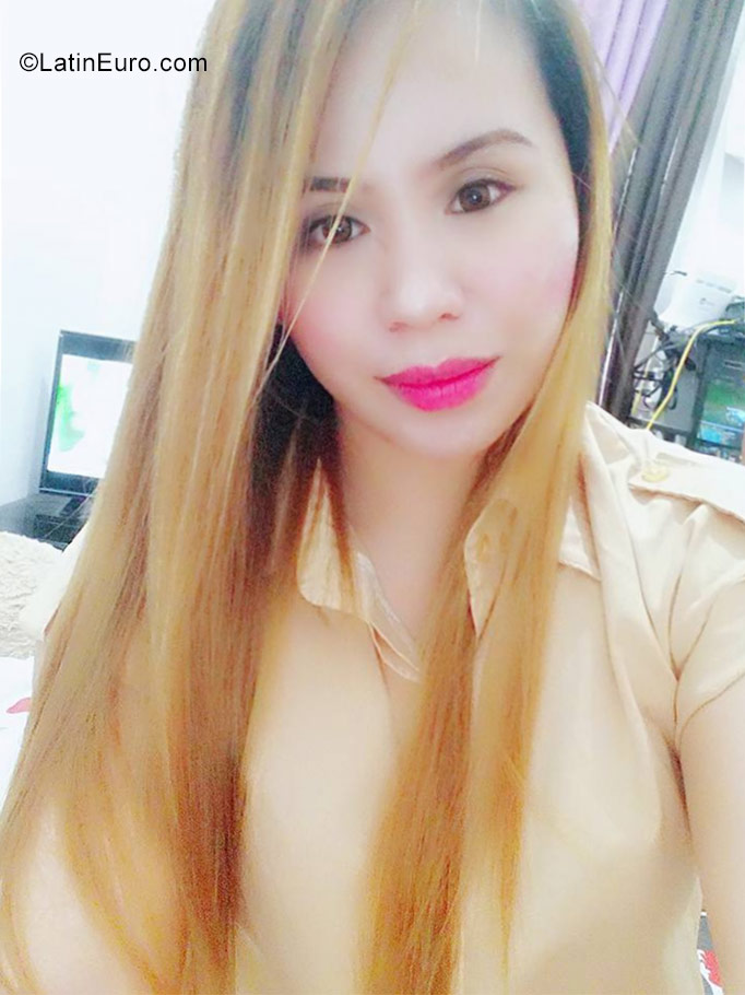 Date this hot Philippines girl Hapi from Calamba City PH995
