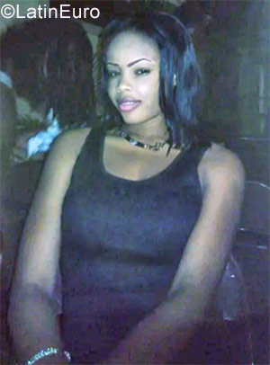 Date this hot Jamaica girl Shannie from Kingston JM2559
