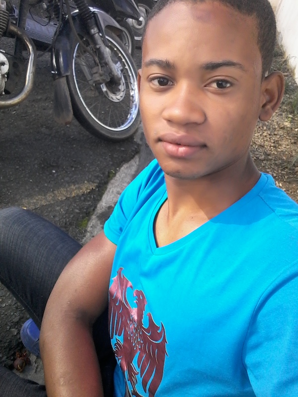 Date this beautiful Dominican Republic man Raulin from Bonao DO32034