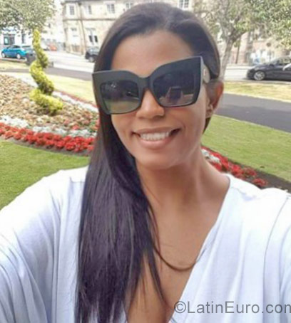 Date this young Brazil girl Leila from Cruz Das Almas BR10515